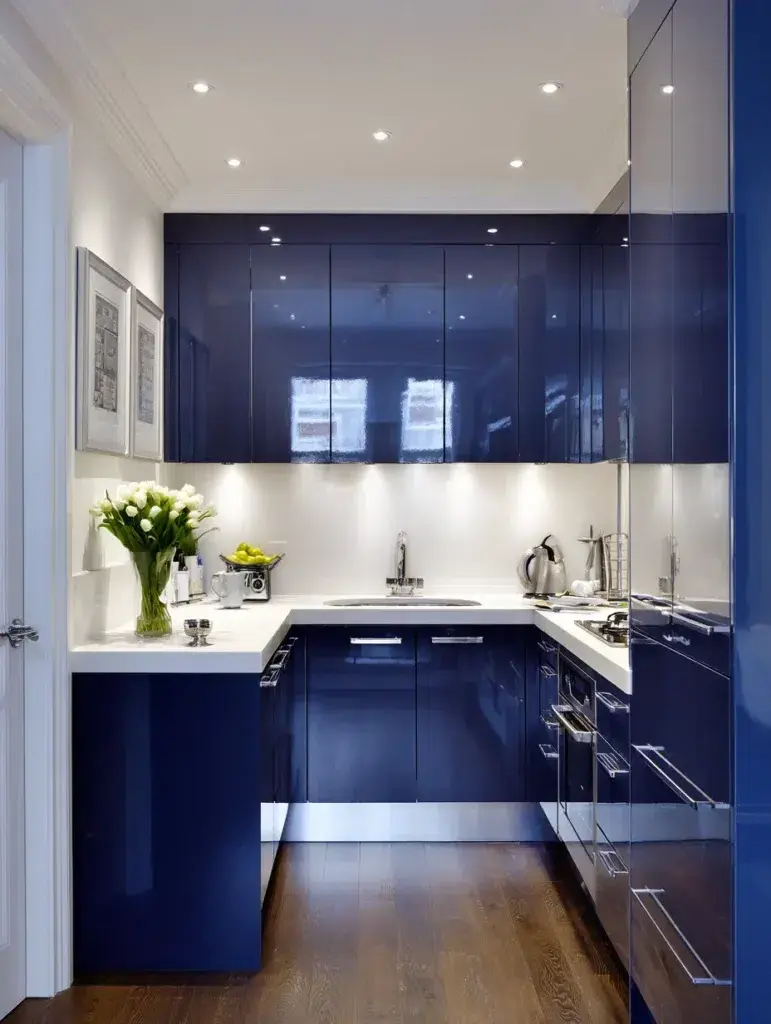 Navy Blue Kitchen Cabinet Ideas: Navy Cabinets in Small Kitchens