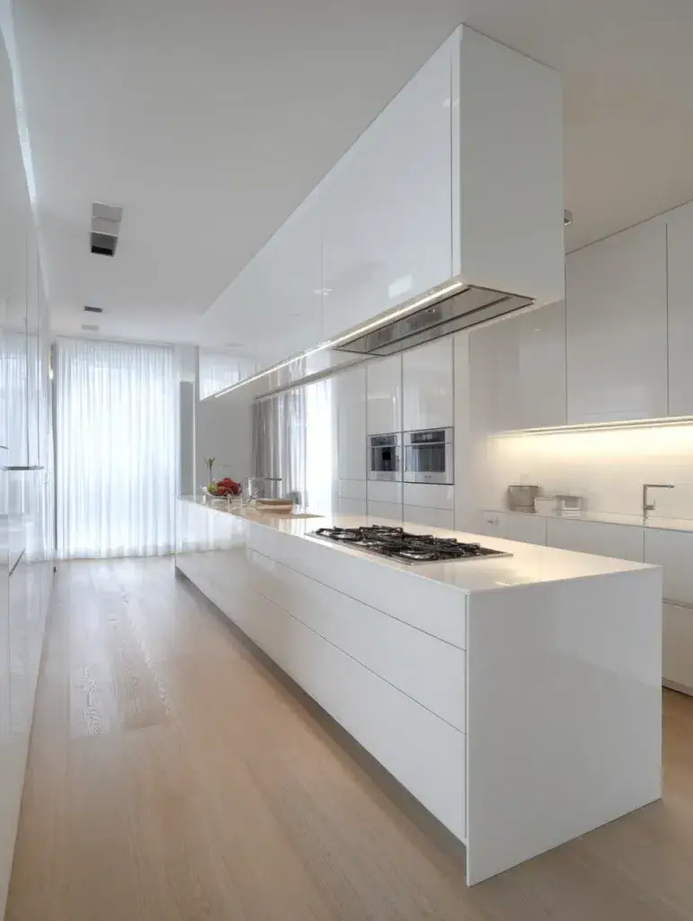 Minimalist Modern Kitchen Ideas: Touch-Latch Cabinet Systems